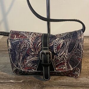 Patricia Nash NWT Vintage  Avellino Black Burgundy Ivory Paisley Crossbody Bag